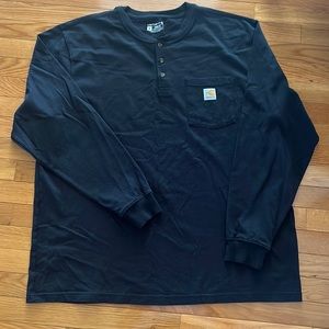 Men’s XL Long sleeve Henley Carhartt shirt. Used but in excellent condition!